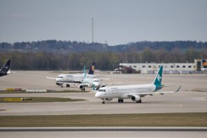 Mua hộ và vận chuyển Iphone 12 Ipad và Macbook từ Mỹ Dịch vụ mua hộ và vận chuyển Iphone 12 Ipad và Macbook từ Canada